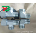 Hydraulic tee connecting pipe fittings